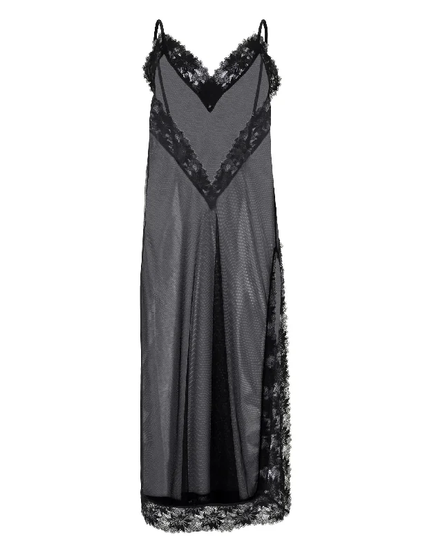 Silk sexy dresses for a luxurious and smooth feelAnnabelle Lace Long Dress