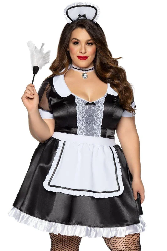 Vampire cosplay capes and fangs setsSS-Plus Size Classic French Maid Costume