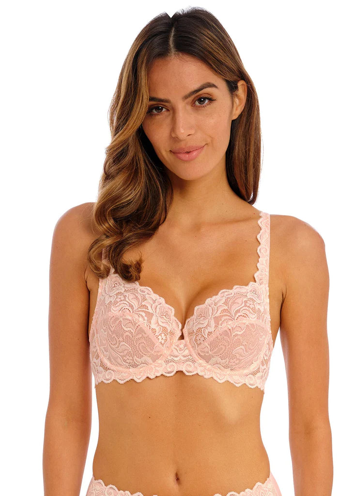 Women's high - waisted panty and bra sets for a retro lookEglantine