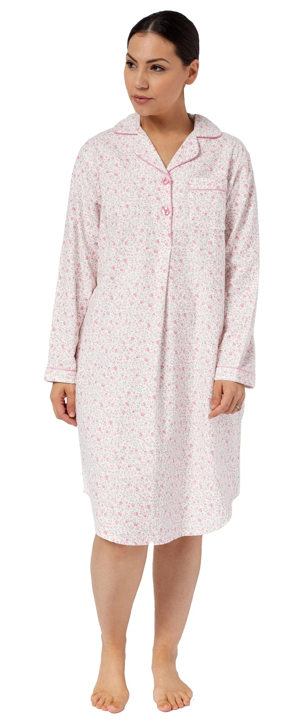 Women's white cotton lingerie for a pure and innocent aestheticShort Flannelette Nightshirt