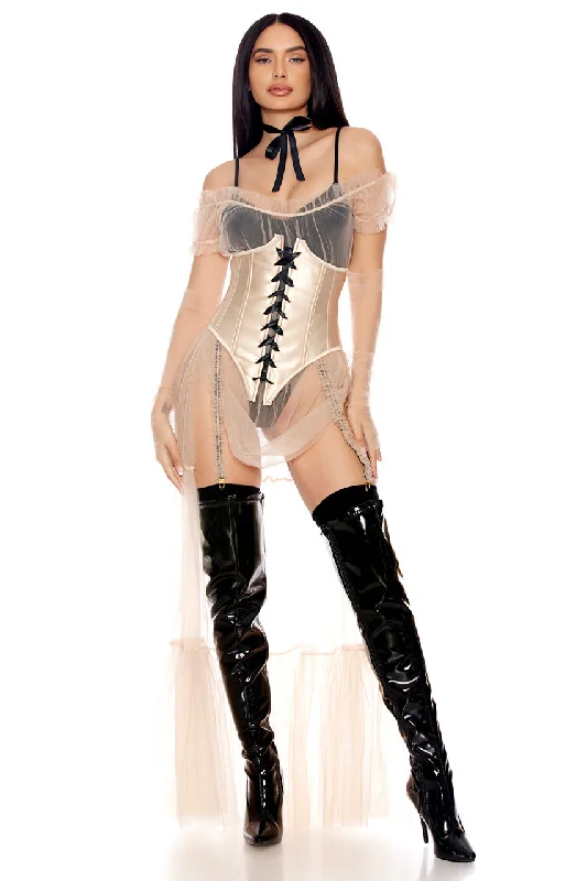 Greek goddess Athena cosplay gowns with helmet and spearWild West Hex Costume