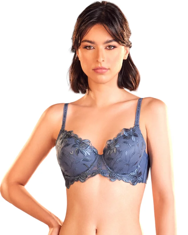 Women's nylon - based lingerie for durabilityBlossoming Elegance Soft Front Floral Bra with Chic Plain Back