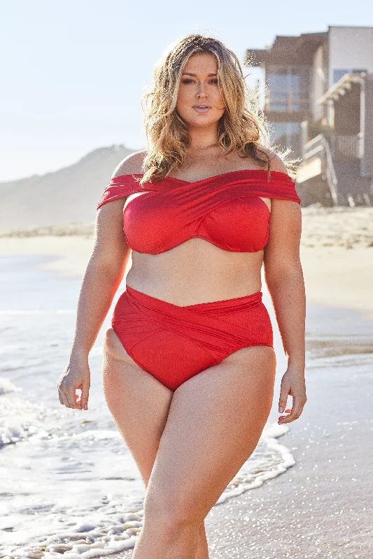 Women's bras with a seamless constructionHunter McGrady Plus Size/Curve Red Wrap Bikini Top