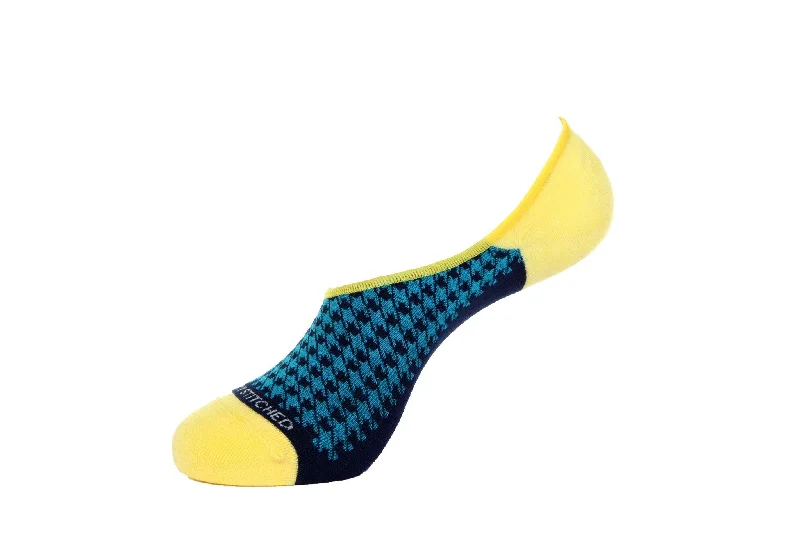 Women's over - the - calf socks with a stripe designWomen's over - the - calf socks with a stripe designHerringbone- no show Sock